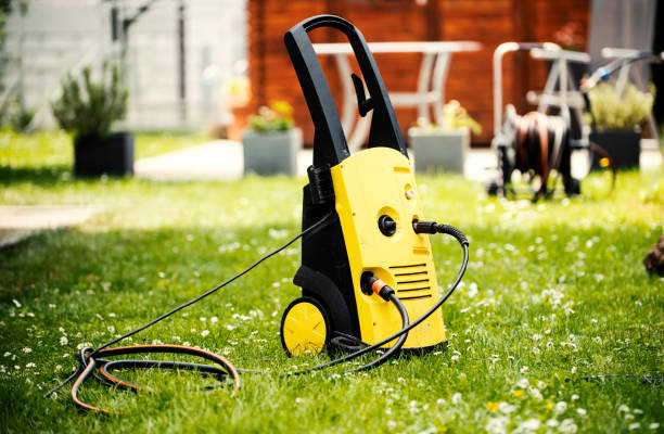 Best Patio and Deck Pressure Washing  in Lake Alfred, FL